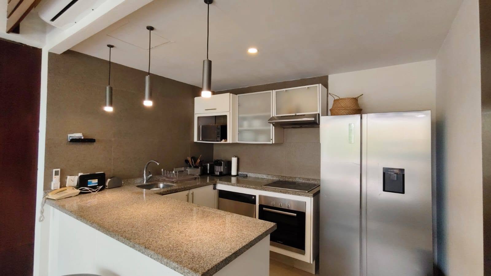 Fully equipped kitchen
