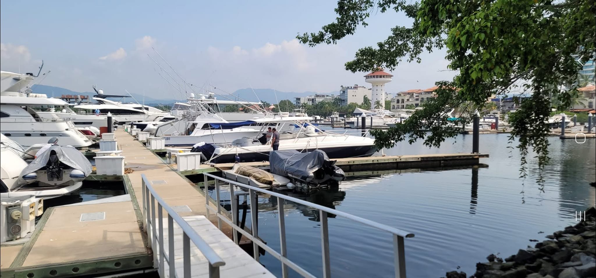 Dock and yachts at Marina Ixtapa