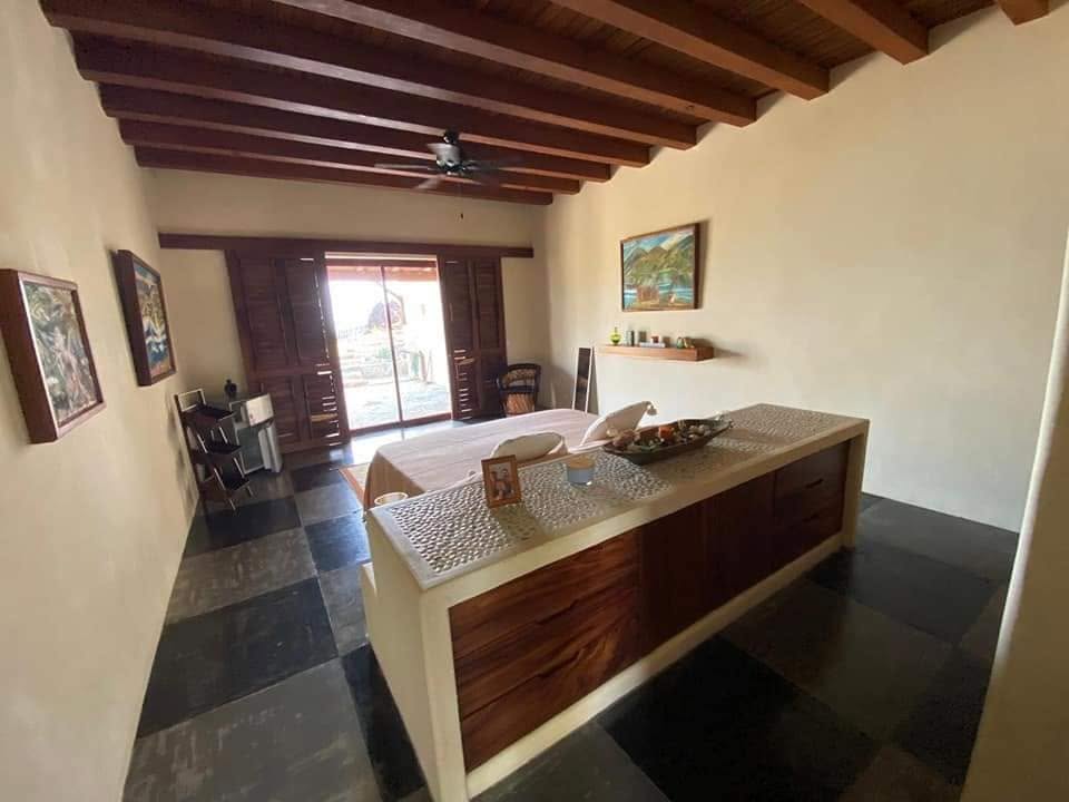 Spacious bedroom suite